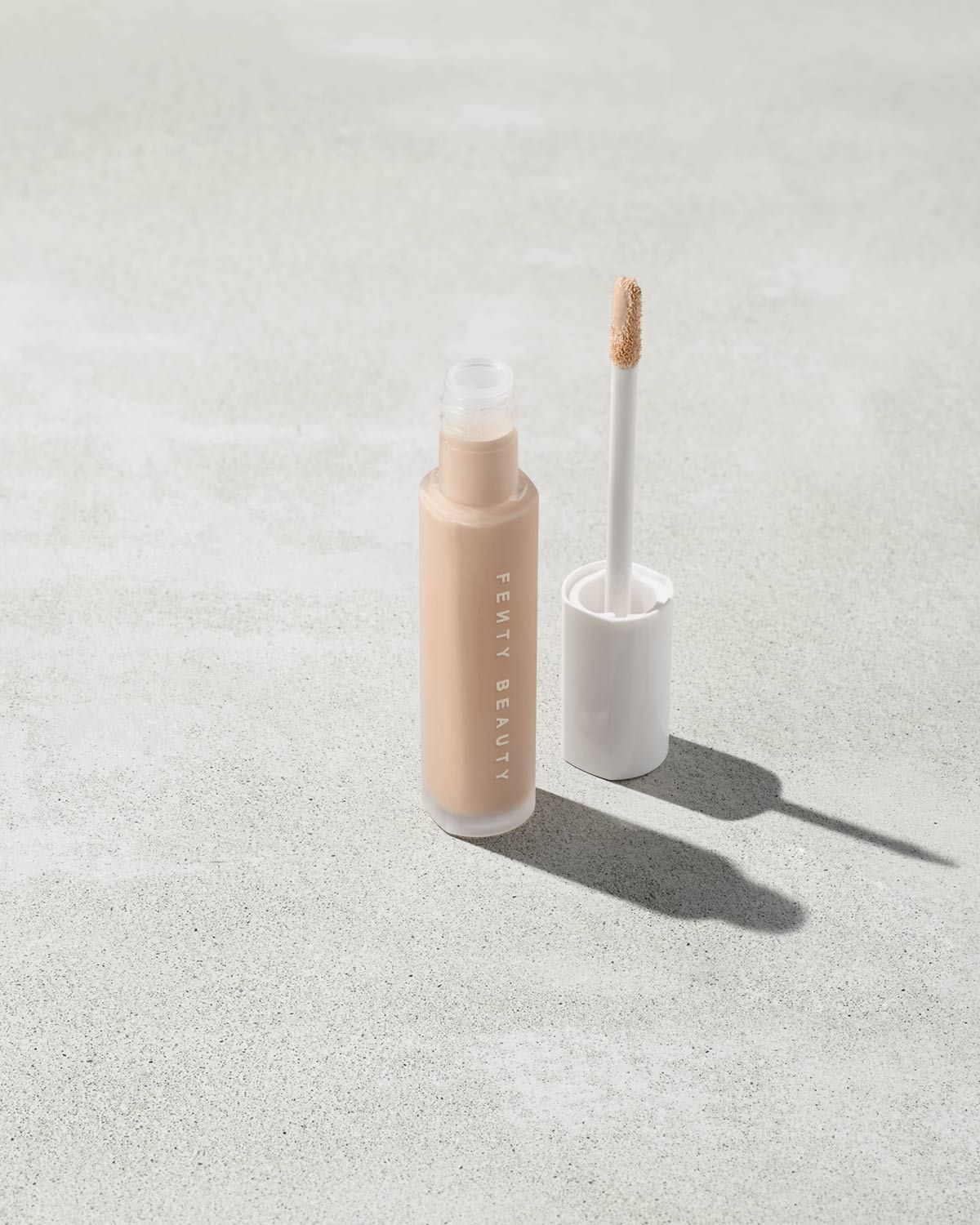 Pro Filt'r Instant Retouch Concealer — #160